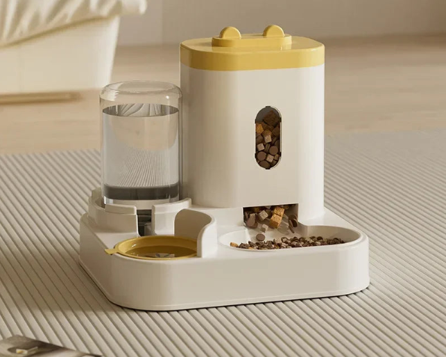 AutoFeed™ Pet Feeding Station